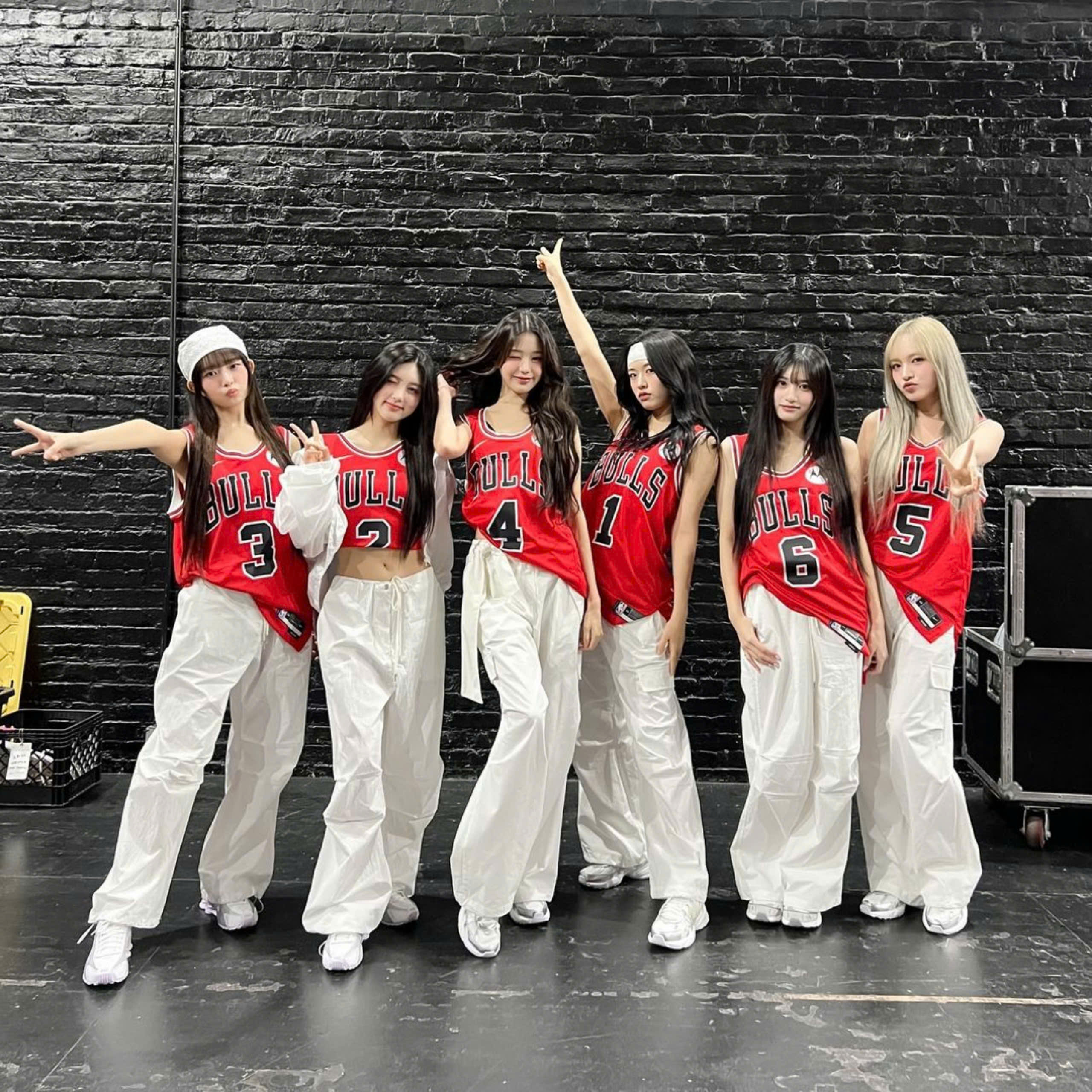 IVE hợp tác với David Guetta cho ra siêu phẩm “Supernova Love”