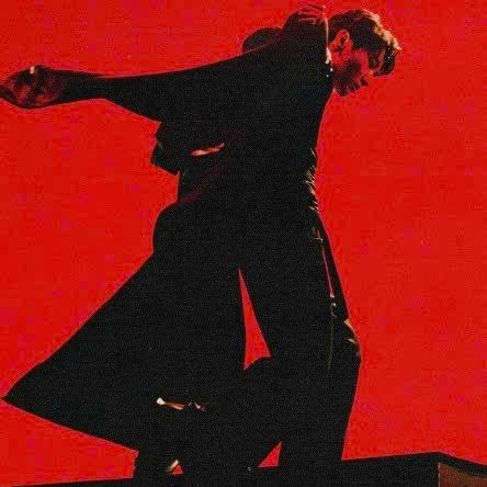 Lần đầu tiên: J-Hope (BTS) mang âm nhạc đến gần hơn với người hâm mộ qua tour diễn solo