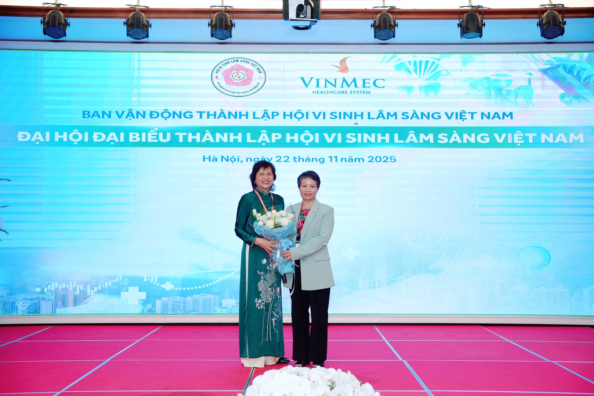 Vinmec Times City trở thành ‘cái nôi’ của Hội Vi sinh lâm sàng Việt Nam
