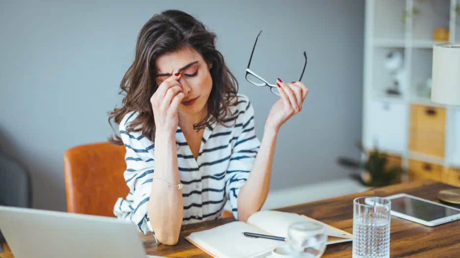 Vượt qua áp lực công việc cuối năm như thế nào cho hiệu quả?